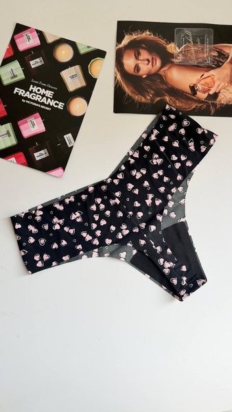 Трусики-стринги женские бесшовные Victoria's Secret No-Show Thong Panty черные  frj-isa-qhe фото