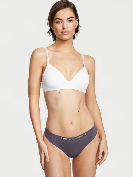 Трусики-стрінги жіночі з мікрофібри Victoria's Secret Seamless Thong Panty сірі tvs-ga9-w1n фото