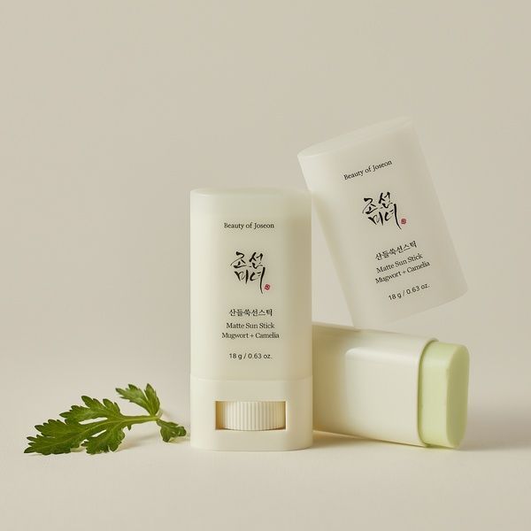 Солнцезащитный матующий стик Beauty of Joseon Matte Sun Stick Mugwort + Camellia 18 г 28a-c5c фото