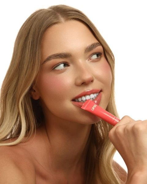 Блиск для губ Lipss Lipper Lychee Spritz 8 мл 522-i14 фото