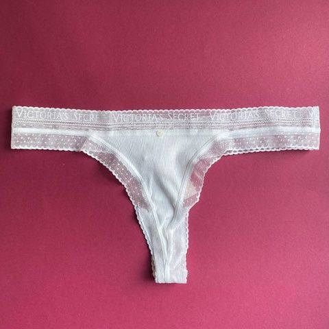 Трусики-стринги женские Victoria's Secret Logo Cotton Thong Panty белые 0ud-5os-gza фото