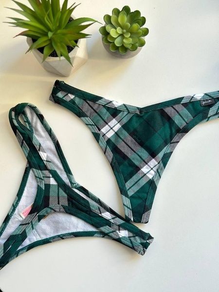 Трусики-стринги женские PINK Victoria's Secret зеленые 800-569 фото