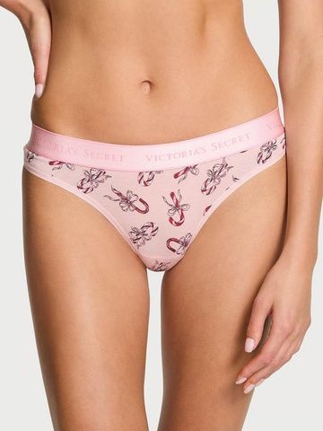 Трусики-стринги женские хлопковые с логотипом Victoria's Secret Logo Cotton Shine Patch Thong Panty розовые z7q-i7y-fgi фото
