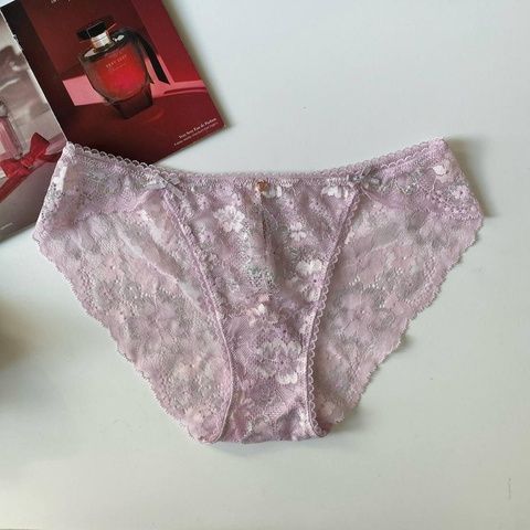 Трусики-бикини женские люксовые с кружевом Victoria's Secret пудровые 55s-qox-9rt фото