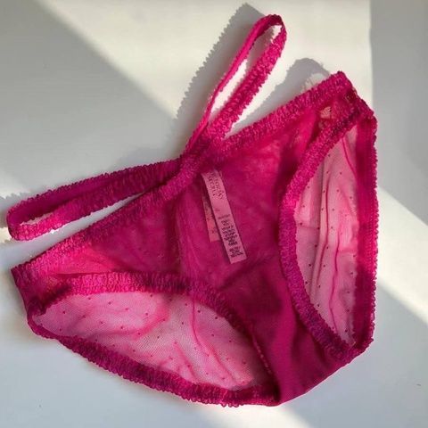 Трусики-бикини женские Victoria's Secret Bikini Panty малиновые ptv-l2h-89v фото