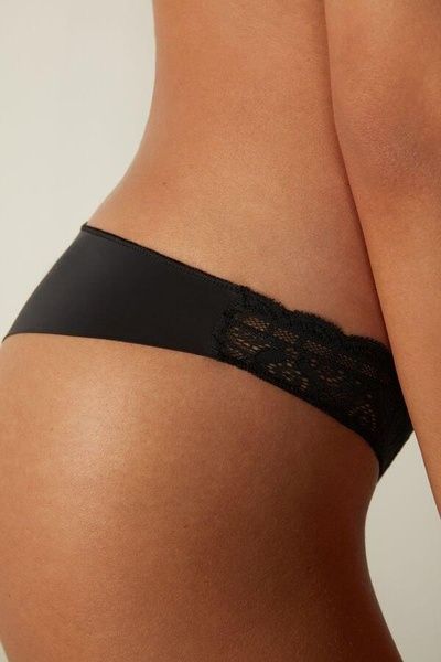 Трусики-бразиліана жіночі мереживні з мікрофібри Intimissimi Lace and Microfiber Brazilian чорні SBD96M4 фото