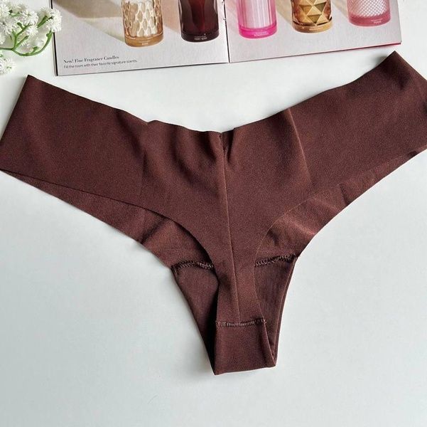 Трусики-стринги женские бесшовные Victoria's Secret No-Show Thong Panty коричневые 6y0-jp7-p32 фото