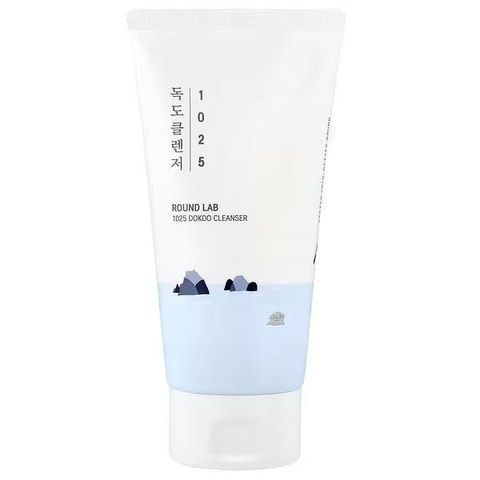 Мягкая пенка для умывания Round Lab 1025 Dokdo Cleanser 150 мл 8809738608364 фото