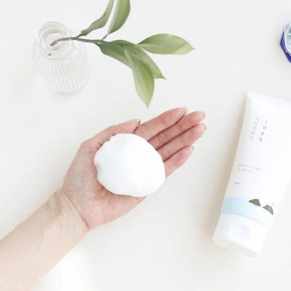 М'яка пінка для вмивання Round Lab 1025 Dokdo Cleanser 150 мл 8809738608364 фото