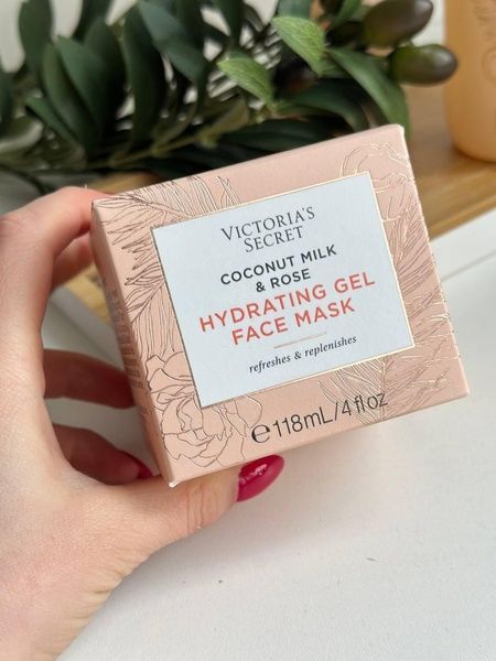 Зволожуюча, гелева маска для обличчя Victoria's Secret Hydrating Gel Face Mask Coconut Milk & Rose, 118 мл 200-212 фото