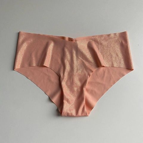 Трусики-чики женские бесшовные с люрексом Victoria's Secret No-Show Cheeky Panty персиковые a0m-0uq-a6l фото