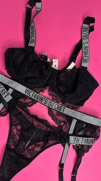 Бюстгальтер Victoria's Secret Very Sexy черный 5lw-7tg-xff фото