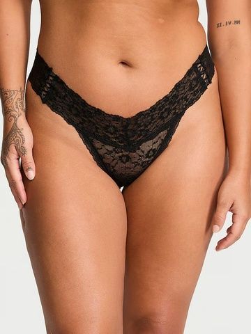 Трусики-стринги женские кружевные Victoria's Secret Lace Thong Panty черные 6zz-0ol-mx0 фото
