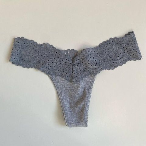 Трусики-стринги женские хлопковые Victoria's Secret Thong Panty серые rjv-mdl-0kj фото