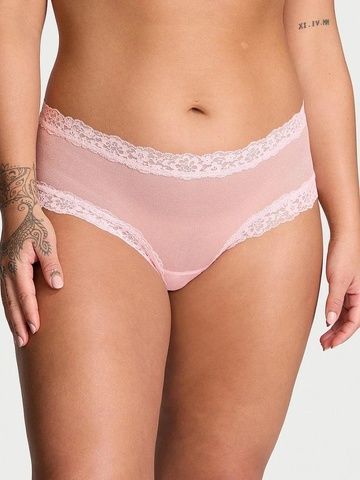 Трусики-чики женские кружевные Victoria's Secret Sequin Posey Mesh Cheeky Panty пудровые 4m1-zyh-mnb фото