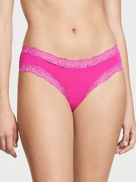 Трусики-чики женские хлопковые с кружевом Victoria's Secret Lace-Waist Cotton Cheeky Panty малиновые 6ue-hz1-l47 фото