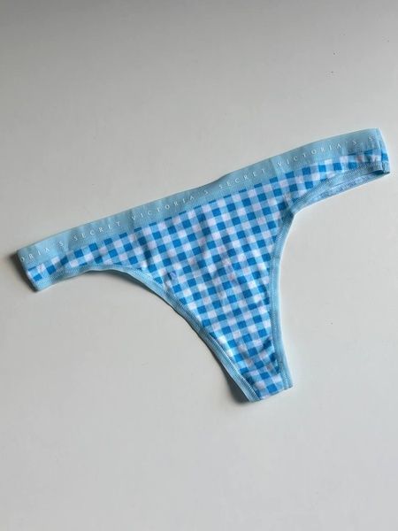 Трусики-стрінги жіночі бавовняні з лого Victoria's Secret Logo Cotton Thong Panty блакитні md2-iq0-vuh фото