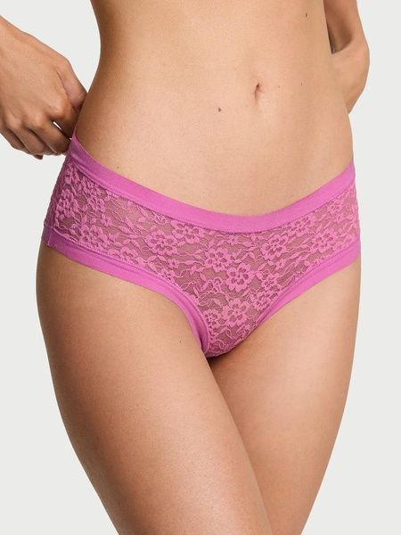 Трусики-чики женские бесшовные с кружевом Victoria's Secret No-Show Lace Cheeky Panty сиреневые sdc-h99-cx0 фото