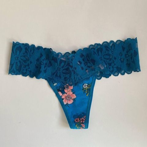 Трусики-стринги женские хлопковые Victoria's Secret Thong Panty морская волна de3-xnn-32s фото