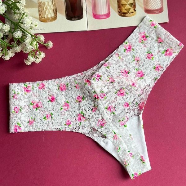 Трусики-стрінги жіночі безшовні PINK Victoria's Secret No-Show Thong Panty бузкові yww-8ww-yz3 фото