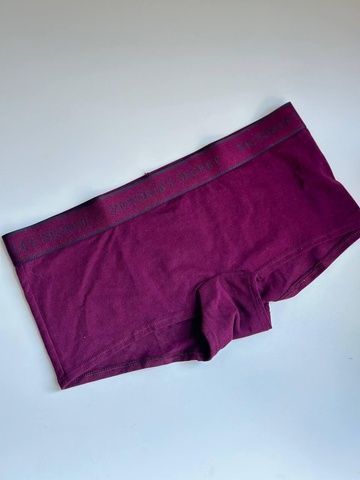 Трусики-шорты женские Victoria's Secret бордовые of6-0n7-ulp фото