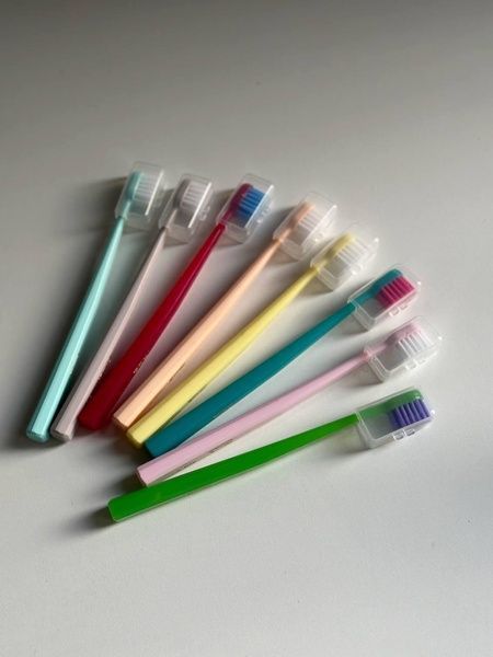 Зубная щетка Janeke Toothbrush желтая 8z2-ou1-wew фото