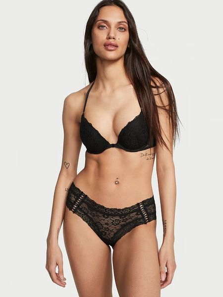 Трусики-чики женские кружевные Victoria's Secret Lace-Up Cheeky Panty черные w9k-7y6-j1h фото