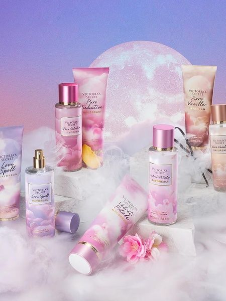 Amber Romance Daydream - парфумований лосьйон Victorias Secret, 236 мл 10b-19a фото