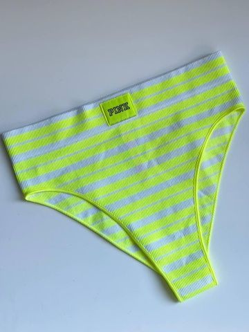 Трусики-бикини женские PINK Victoria's Secret желтые 2bb-ath-ogr фото