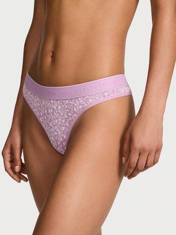 Трусики-стринги женские хлопковые с логотипом Victoria's Secret Logo Cotton Thong Panty сиреневые ysj-zpp-g4y фото