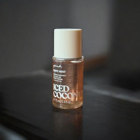 Iced Coconut - парфюмированный мини-мист PINK Victoria's Secret, 75 мл b36-127 фото