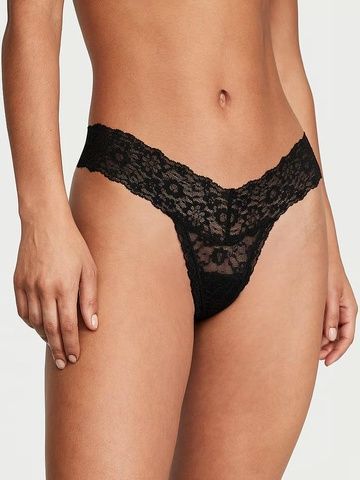Трусики-стринги женские кружевные Victoria's Secret Lace Thong Panty черные 5up-nip-9x9 фото