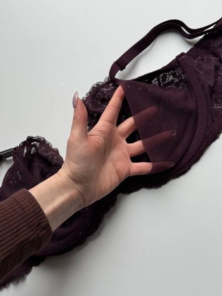 Бюстгальтер мереживний Victoria's Secret бордовый 8of-r45-bg3 фото