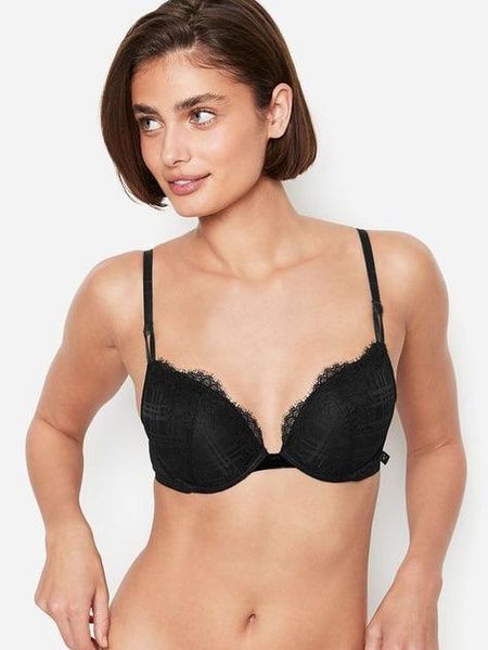 Бюстгальтер без пуш-ап Victoria's Secret Favorite T-Shirt Bra чорний gbr-svj-zlb фото