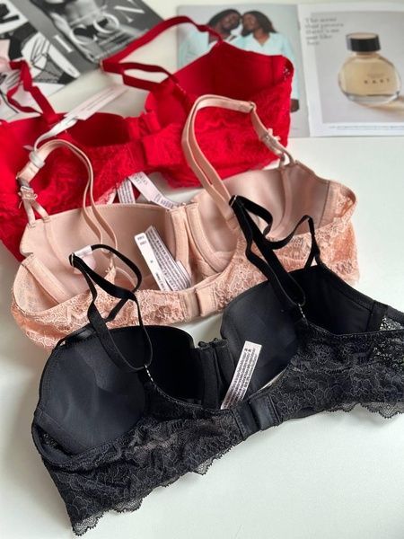 Бюстгальтер без пуш-ап Victoria's Secret Wicked Unlined Smooth Balconette Bra черный r96-0fl-bql фото