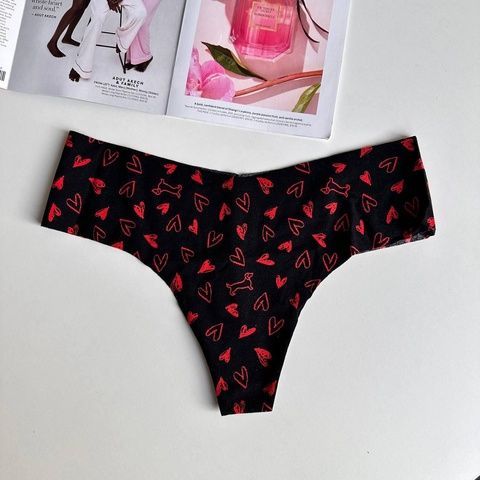 Трусики-стринги женские бесшовные Victoria's Secret No-Show Thong Panty черные amm-kl7-rbh фото