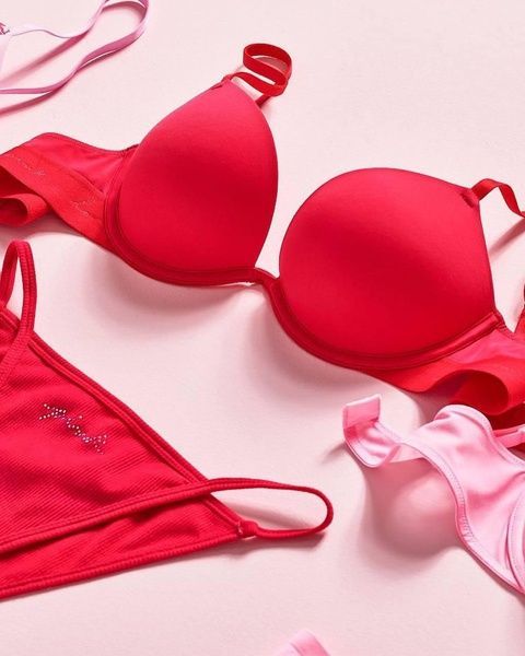 Бюстгальтер з подвійним пуш-ап PINK Victoria's Secret Wear Everywhere Super Push-Up Bra червоний ftn-x64-nie фото