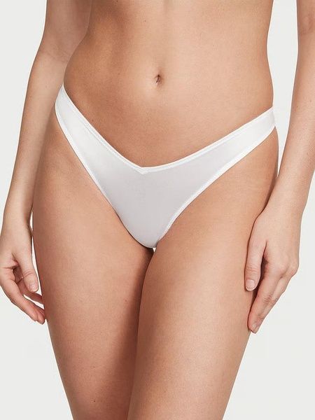 Трусики-стринги женские люксовые Victoria's Secret Strappy Back High-Leg Thong Panty білі syz-3jh-cqk фото