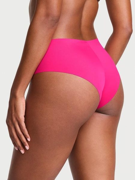 Трусики-чики женские бесшовные Victoria's Secret Heart Cut-Out Cheeky Panty розовые 6gw-xcu-xd3 фото