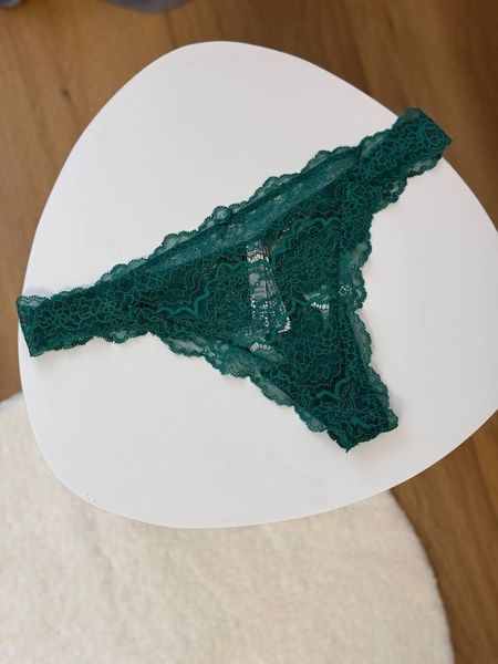 Трусики-стринги женские люксовые кружевные Victoria's Secret зеленые vga-6ja-h23 фото