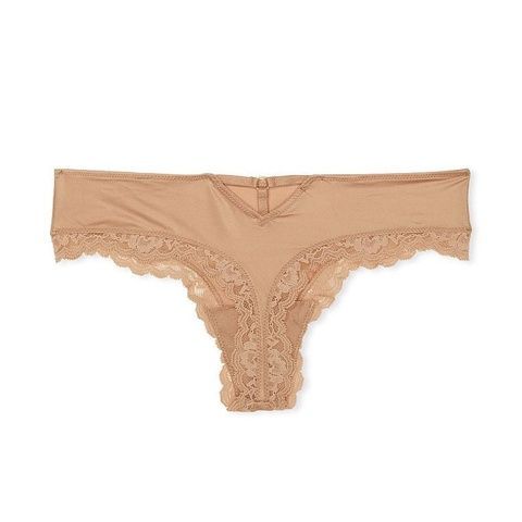 Трусики-стринги женские люксовые Victoria's Secret Smooth Cutout Back Thong Panty бежевые iks-jpy-sn6 фото
