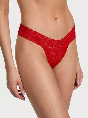 Трусики-стринги женские кружевные Victoria's Secret Lace Thong Panty красные scr-j66-gq0 фото