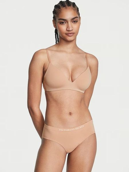Трусики-хипстер женские с микрофибры Victoria's Secret Seamless Hiphugger Panty бежевые pds-shn-cxf фото