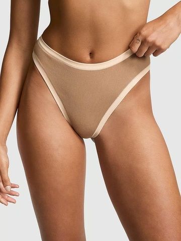 Трусики-бразиліана жіночі з високою посадкою PINK Victoria's Secret Seamless Brazilian Panty бежевые a87-8ei-jy3 фото