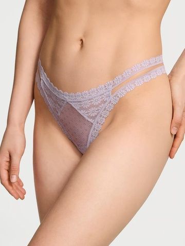 Трусики-стринги женские кружевные Victoria's Secret Daisy Lace Thong Pany сиреневые 61d-myx-ch7 фото
