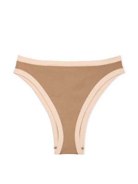 Трусики-бразиліана жіночі з високою посадкою PINK Victoria's Secret Seamless Brazilian Panty бежевые a87-8ei-jy3 фото