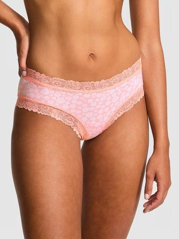 Трусики-чики женские хлопковые с кружевом&nbsp;PINK Victoria's Secret Wink Lace-Trim Cheeky Panty персиковые 6aa-lj0-wlj фото