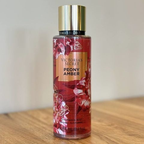 Peony Amber - парфюмированный спрей (мист) для тела Victoria's Secret, 250 мл ia0-i3b фото