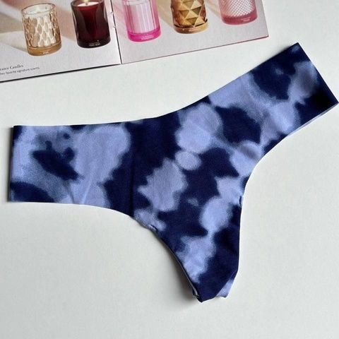 Трусики-стринги женские бесшовные PINK Victoria's Secret No-Show Thong Panty синие hdz-wwo-e32 фото