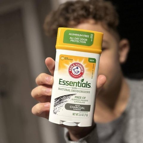 Дезодорант натуральный с углем Arm&Hammer Essentials Charcoal Deodorant, 71 г 476-0i8 фото